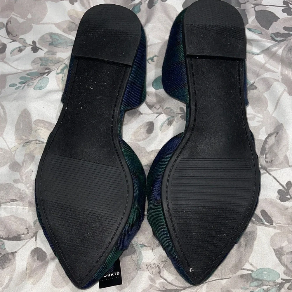 Torrid Women's Tartan Flats - Green and Navy - Picture 2 of 2
